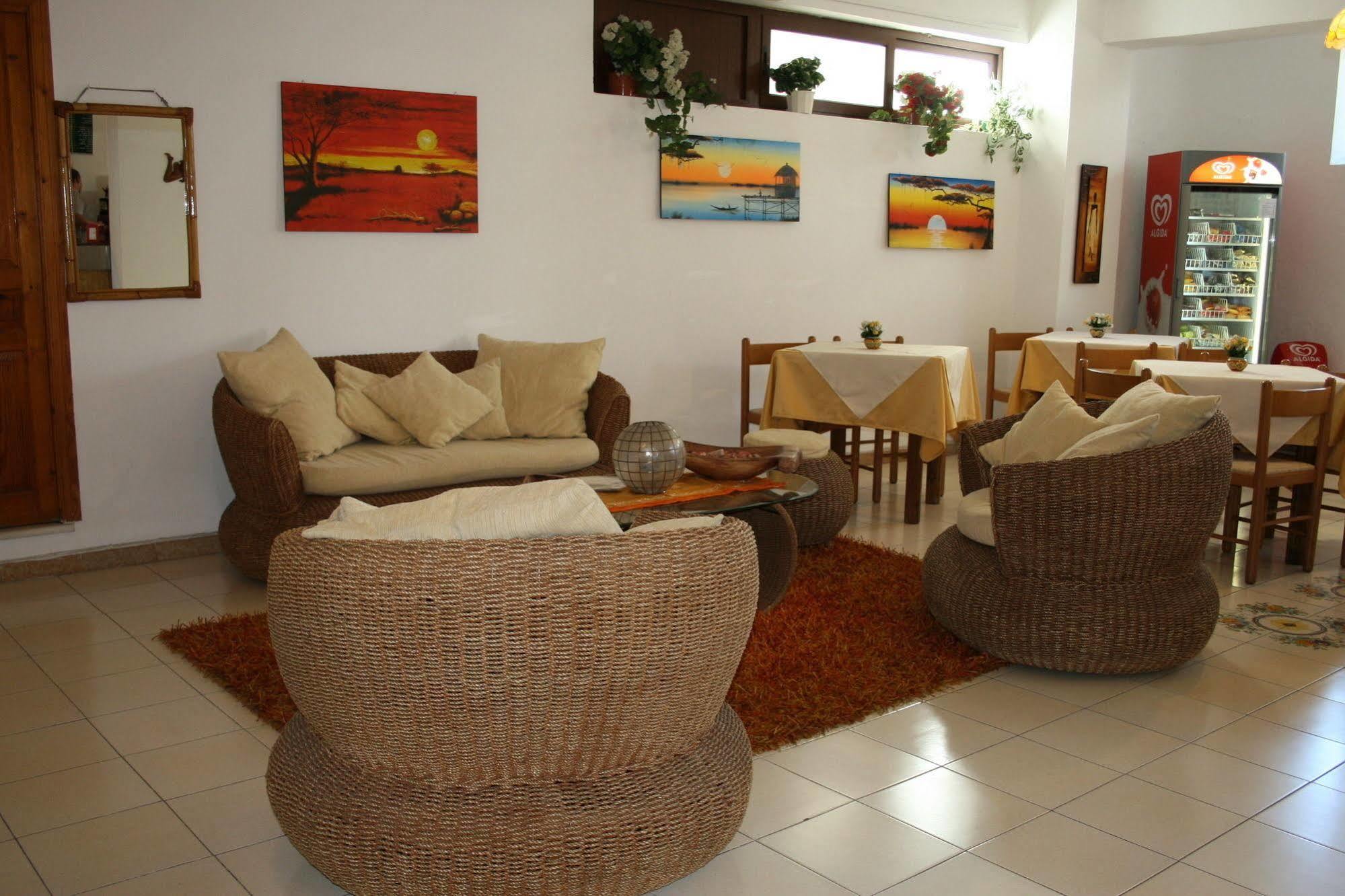 Tesoriero Hotel